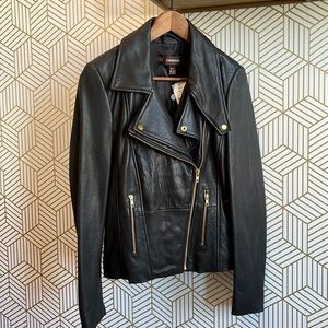 Danier Bianca Motorcycle style leather jacket in XSmall. Brand new with tags